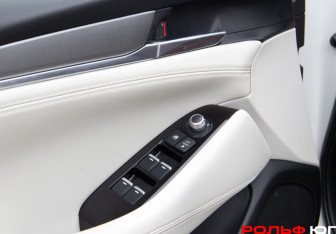 Подержанный автомобиль Mazda 6 Sedan 2021 года (26 фото)