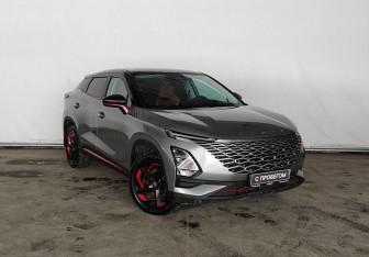 Подержанный автомобиль Omoda C5 2023 года (3 фото)