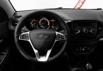 Подержанный автомобиль LADA (ВАЗ) Vesta Sedan 2021 года (7 фото)