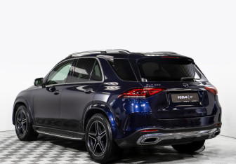 Подержанный автомобиль Mercedes-Benz GLE 2020 года (5 фото)