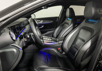 Подержанный автомобиль Mercedes-Benz AMG GT Roadster 2023 года (15 фото)