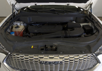 Подержанный автомобиль Haval F7x 2021 года (9 фото)