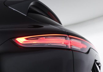 Подержанный автомобиль Porsche Cayenne 2018 года (23 фото)