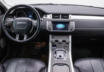 Подержанный автомобиль Land Rover Range Rover Evoque 2017 года (13 фото)
