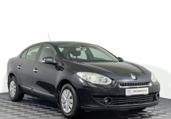 Подержанный автомобиль Renault Fluence 2012 года (3 фото)