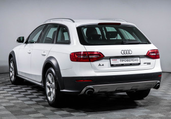 Подержанный автомобиль Audi A4 allroad 2013 года (7 фото)