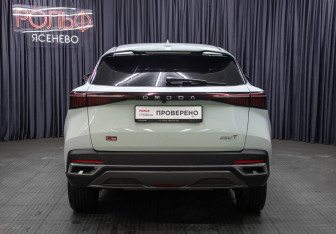 Подержанный автомобиль Omoda C5 2024 года (6 фото)