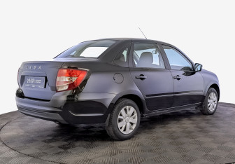 Подержанный автомобиль LADA (ВАЗ) Granta Sedan 2022 года (5 фото)