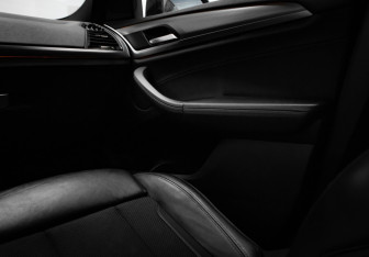 Подержанный автомобиль BMW X4 2019 года (23 фото)