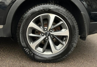 Подержанный автомобиль Kia Sorento 2018 года (16 фото)