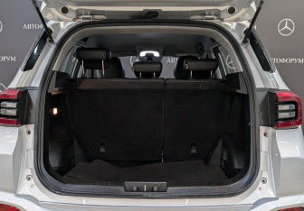 Подержанный автомобиль Chery Tiggo 4 2022 года (9 фото)