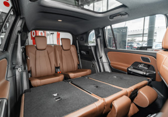 Новый Mercedes-Benz GLB 2025 (24 фото)