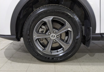 Подержанный автомобиль Haval F7x 2023 года (12 фото)