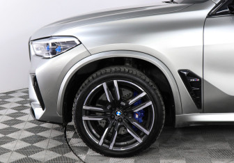 Подержанный автомобиль BMW X5 M 2021 года (8 фото)