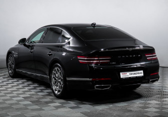 Подержанный автомобиль Genesis G80 2021 года (7 фото)