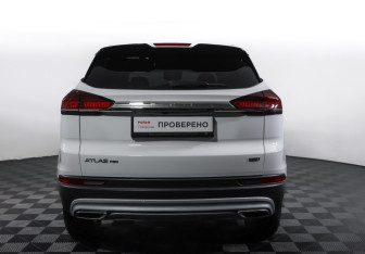 Подержанный автомобиль Geely Atlas Pro 2023 года (6 фото)