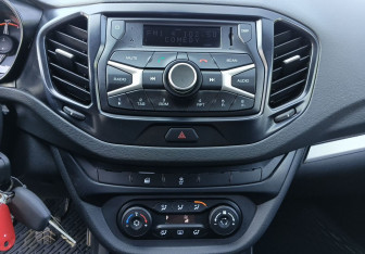 Подержанный автомобиль LADA (ВАЗ) Vesta Wagon 2019 года (12 фото)