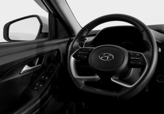 Подержанный автомобиль Hyundai Creta 2022 года (8 фото)