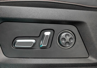 Подержанный автомобиль Jetour T2 2024 года (27 фото)