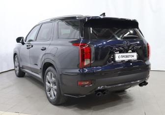 Подержанный автомобиль Hyundai Palisade 2019 года (6 фото)