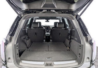 Новый Cadillac XT6 2023 (8 фото)