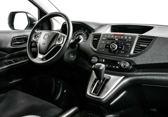 Подержанный автомобиль Honda CR-V 2013 года (7 фото)