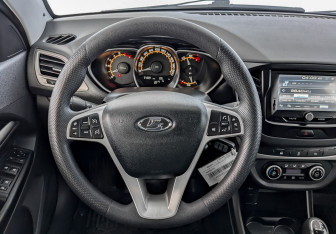 Подержанный автомобиль LADA (ВАЗ) Vesta Wagon 2019 года (21 фото)
