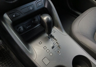 Подержанный автомобиль Hyundai ix35 2014 года (15 фото)