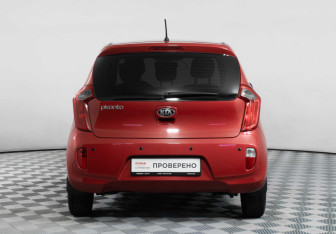 Подержанный автомобиль Kia Picanto 2014 года (6 фото)