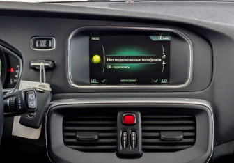 Подержанный автомобиль Volvo V40 Hatchback 2016 года (15 фото)