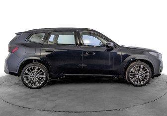 Новый BMW X1 2025 (4 фото)