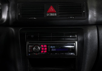 Подержанный автомобиль Skoda Octavia Liftback 2008 года (18 фото)