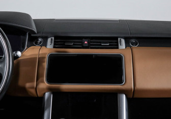 Подержанный автомобиль Land Rover Range Rover Sport 2022 года (13 фото)