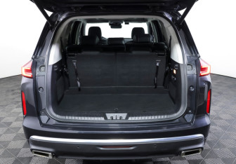 Подержанный автомобиль Exeed VX 2021 года (10 фото)