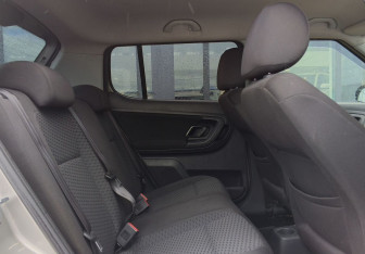 Подержанный автомобиль Skoda Fabia Hatchback 2012 года (21 фото)