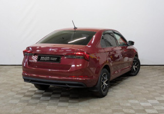 Подержанный автомобиль Skoda Rapid Liftback 2020 года (5 фото)