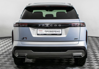 Подержанный автомобиль Jaecoo J7 2024 года (6 фото)