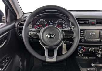 Подержанный автомобиль Kia Rio Hatchback 2020 года (19 фото)