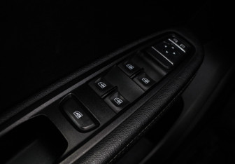 Подержанный автомобиль Renault Arkana 2019 года (15 фото)