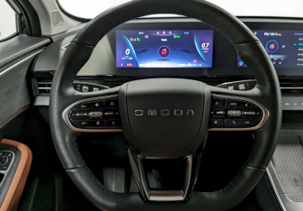 Подержанный автомобиль Omoda C5 2023 года (25 фото)