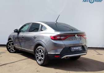 Подержанный автомобиль Renault Arkana 2019 года (6 фото)