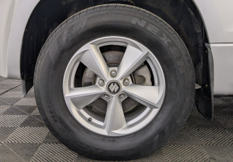 Подержанный автомобиль Suzuki Grand Vitara 2014 года (12 фото)