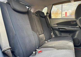 Подержанный автомобиль Hyundai Tucson 2008 года (11 фото)