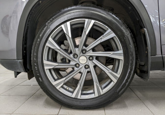 Подержанный автомобиль Chery Tiggo 8 Pro Max 2022 года (20 фото)