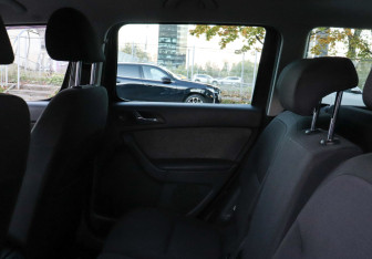 Подержанный автомобиль Skoda Yeti 2013 года (10 фото)