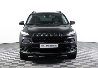 Подержанный автомобиль Jeep Cherokee 2014 года (2 фото)