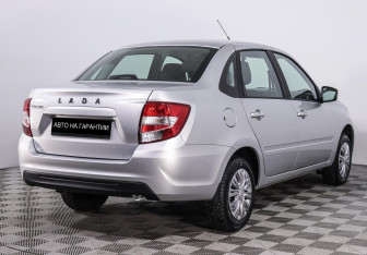Подержанный автомобиль LADA (ВАЗ) Granta Sedan 2022 года (5 фото)