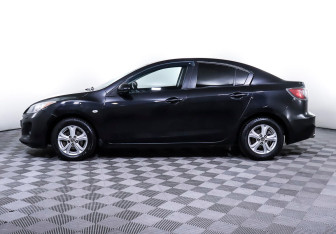 Подержанный автомобиль Mazda 3 Sedan 2012 года (3 фото)