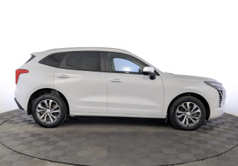 Подержанный автомобиль Haval Jolion 2023 года (4 фото)