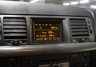 Подержанный автомобиль Opel Vectra Sedan 2006 года (18 фото)